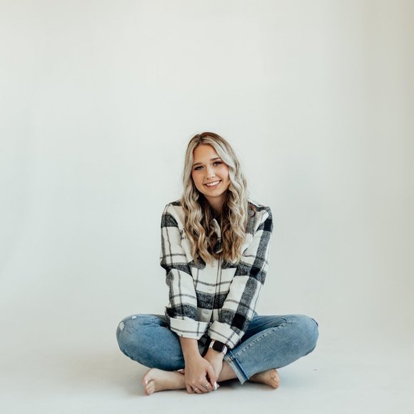 Black & White Plaid Flannel - Picture 9 of 9